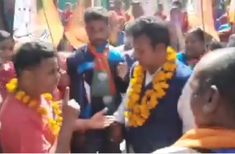 उत्तराखंड VIDEO : वोट मांगने आए थे भाजपा प्रत्याशी, युवक ने लगा दी क्लास, उल्टे पैर भागना पड़ा वापस