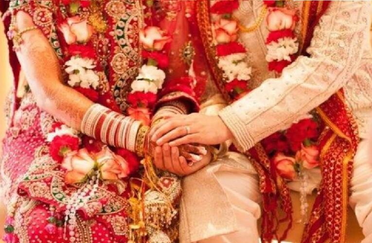 हरिद्वार : दो बच्चों की मां ने रोकी प्रेमी की बारात, दुल्हन को बताई सच्चाई, होमगार्ड में करती है नौकरी