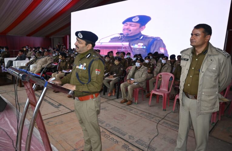 कल देहरादून आ रहे पीएम मोदी, चप्पे-चप्पे पर वर्दीधारी रहेंगे तैनात, डीजीपी ने की ब्रीफिंग, दिए ये निर्देश