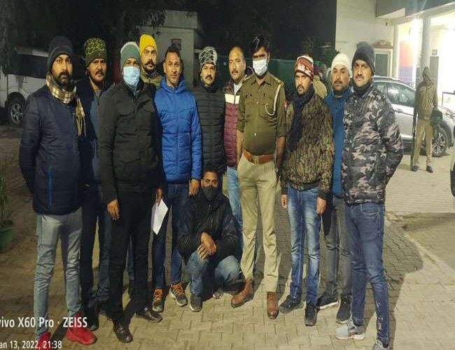 Breaking : उत्तराखंड STF की यूपी में धड़पकड़, 10 हजार के इमानी बदमाश तौसीफ को किया गिरफ्तार