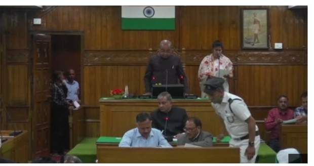 नवनिर्वाचित विधायकों ने विधानसभा में की शपथ ग्रहण, इस विधायक ने नहीं ली शपथ, जानिए क्यों