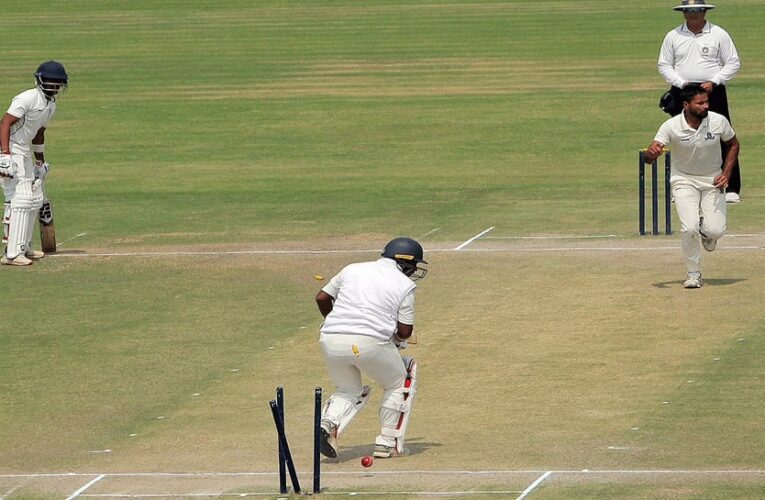 35 लाख रुपये के केले और 22 लाख रुपये का पानी पी गए उत्तराखंड के खिलाड़ी! और हारकर आ गए… पढ़िए खबर