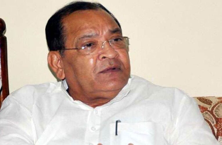 उत्तराखंड की राजनीति से बड़ी खबर, कांग्रेस विधायकों को दिल्ली से बुलावा, यशपाल आर्य पहुंचे