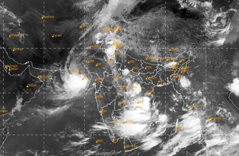 अब चक्रवात असना का खतरा, 48 साल बाद का पहला तूफान