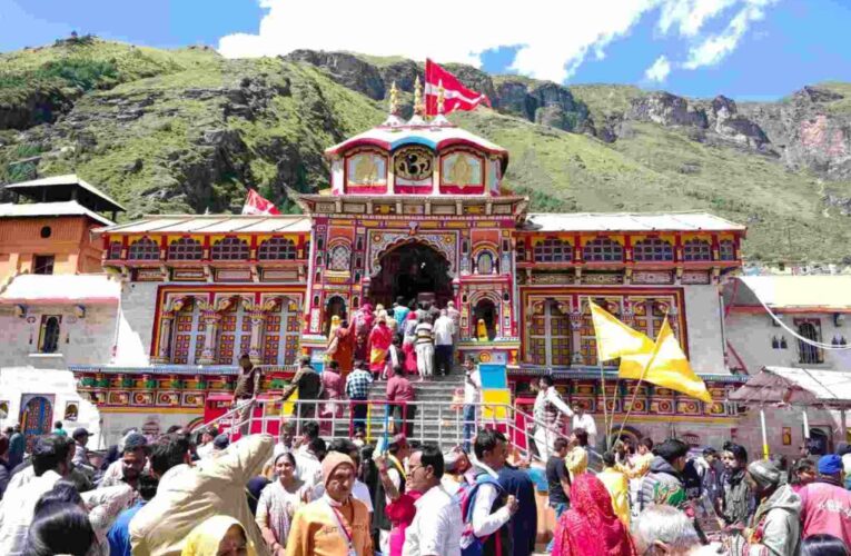 Uttarakhand: बदरी-केदार में सीएम धामी के जन्मदिन पर हुए विशेष पूजा-अर्चना