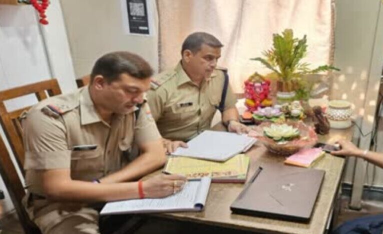 तीर्थनगरी के स्पा सेंटरों पर छापा, लगाया जुर्माना